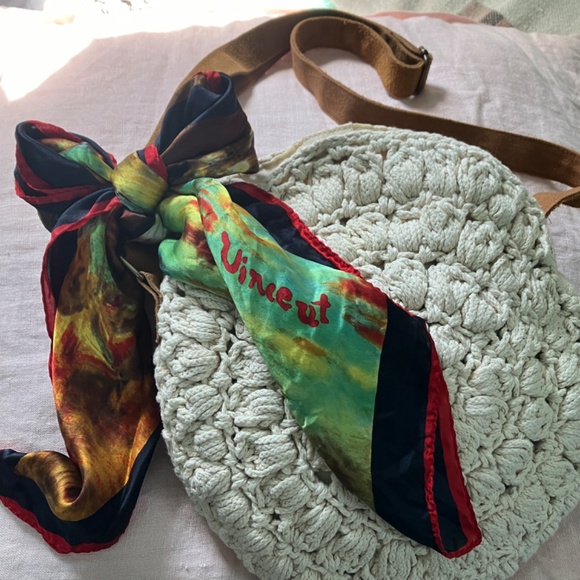 Vincent Van Gogh 100% Silk Scarf - Picture 7 of 10